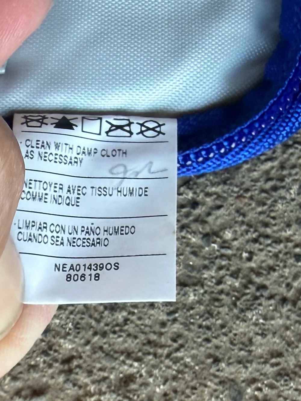 NIKE THIN ZIP WALLET